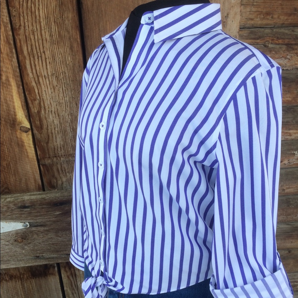 Chico's No-Iron button down blouse- size P0